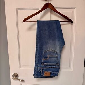 American Eagle Super Stretch Skinny Kick Jeans size 8